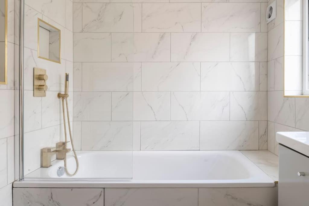 Riverside Serviced Apartments London Ngoại thất bức ảnh